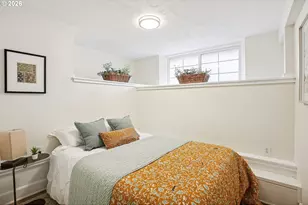 7427 SE Woodstock Blvd, Portland, OR 97206 - Photo 32