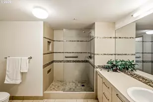 1030 NW Johnson St, Portland, OR 97209 - Photo 28