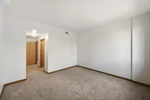 1030 NW Johnson St, Portland, OR 97209 - Photo 32