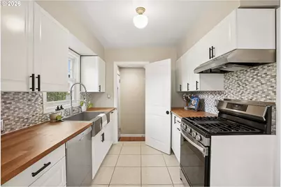 7436 N Seward Ave, Portland, OR 97217 - Photo 20