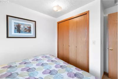 337 16th Ave, Seaside, OR 97138 - Photo 14