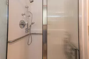 17005 SE Alder St, Portland, OR 97233 - Photo 16