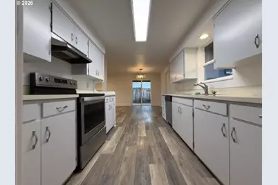 788 Cornwall Ave, Eugene, OR 97404 - Photo 4