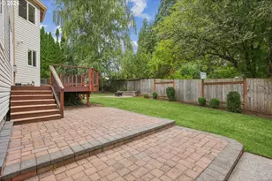 12504 Shelby Ct, Lake Oswego, OR 97035 - Photo 40