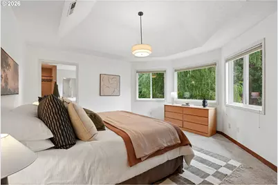 12504 Shelby Ct, Lake Oswego, OR 97035 - Photo 24