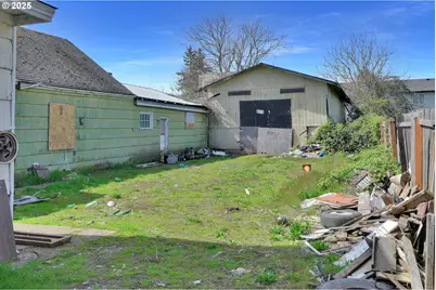 150 N Cleveland St, Eugene, OR 97402 - Photo 4