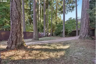 12380 SW Walnut St, Tigard, OR 97223 - Photo 18
