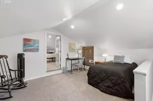 208 N College St, Newberg, OR 97132 - Photo 22