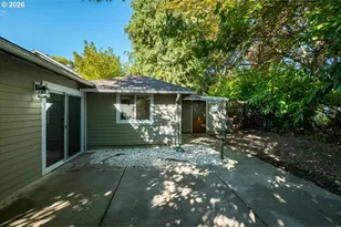 129 NW 11th St, Corvallis, OR 97330 - Photo 30