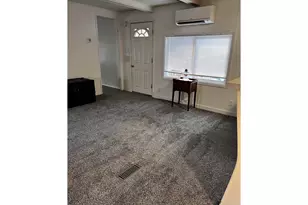 1400 Candlelight Dr, Eugene, OR 97402 - Photo 12