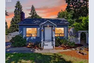 863 Linn Ave, Oregon City, OR 97045 - Photo 2