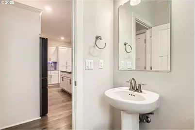 [Address not provided], North Plains, OR 97133 - Photo 14