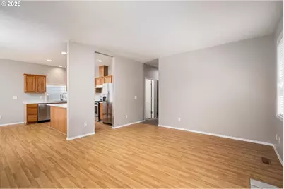 730 NE Pacific Dr, Fairview, OR 97024 - Photo 4