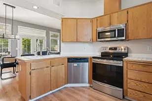 7889 SW 172nd Pl, Beaverton, OR 97007 - Photo 14