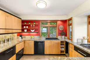 4241 SW Condor Ave, Portland, OR 97239 - Photo 12