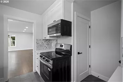 3355 NE 83rd Ave, Portland, OR 97220 - Photo 16