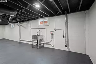 3355 NE 83rd Ave, Portland, OR 97220 - Photo 26