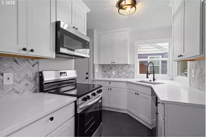 3355 NE 83rd Ave, Portland, OR 97220 - Photo 12