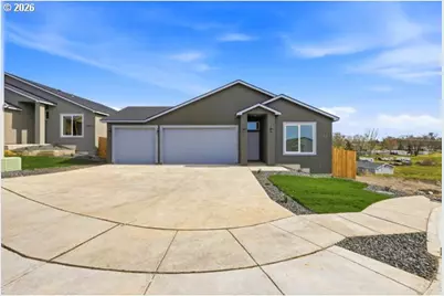 1758 NE 9th Pl, Hermiston, OR 97838 - Photo 2