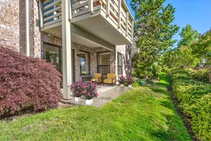 16316 SW 130th Terrace, Tigard, OR 97224 - Photo 2