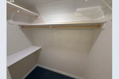 2327 NW Northrup St #8, Portland, OR 97210 - Photo 20