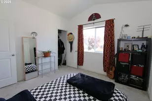 611 SE 142nd Ave, Portland, OR 97233 - Photo 10