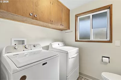 13670 SW 22nd St, Beaverton, OR 97008 - Photo 26