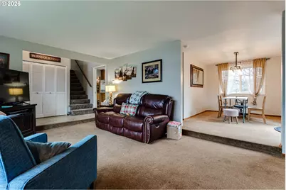 2790 23rd St, Springfield, OR 97477 - Photo 6