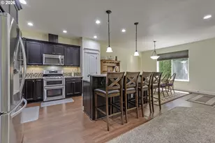 842 36th Ave, Forest Grove, OR 97116 - Photo 4