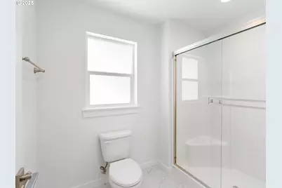 2150 NE 207th Pl, Fairview, OR 97024 - Photo 28