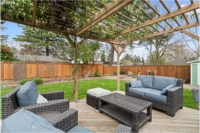 14325 SW 22nd St, Beaverton, OR 97008 - Photo 30