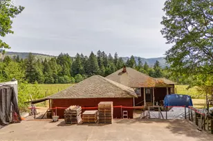 391 Newell Rd, Underwood, WA 98651 - Photo 14