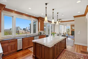 2107 SW Market St Dr, Portland, OR 97201 - Photo 16