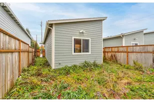 1020 3rd Ave, Castle Rock, WA 98611 - Photo 12