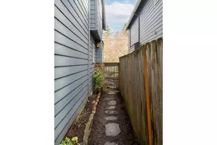8011 N Foss Ave, Portland, OR 97203 - Photo 32