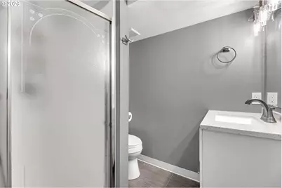 6424 SE 57th Ave, Portland, OR 97206 - Photo 32