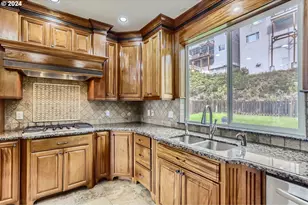 14815 SE Donley Ln, Happy Valley, OR 97086 - Photo 6
