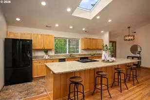 1471 Burns St, West Linn, OR 97068 - Photo 4