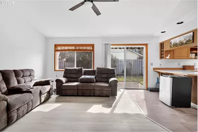 1420 NE Hoffman Dr, McMinnville, OR 97128 - Photo 12