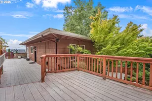 307 SW Hamilton St, Portland, OR 97239 - Photo 12