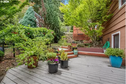 307 SW Hamilton St, Portland, OR 97239 - Photo 36