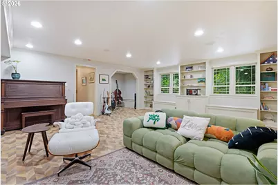 7325 SE Barbara Welch Rd, Portland, OR 97236 - Photo 20