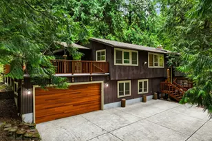 7325 SE Barbara Welch Rd, Portland, OR 97236 - Photo 2