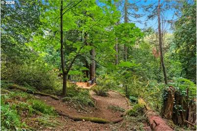 7325 SE Barbara Welch Rd, Portland, OR 97236 - Photo 36
