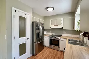 23 Martin Dr, Umatilla, OR 97882 - Photo 8