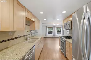 675 Valleywood Dr SE, Salem, OR 97306 - Photo 12