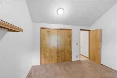675 Valleywood Dr SE, Salem, OR 97306 - Photo 18