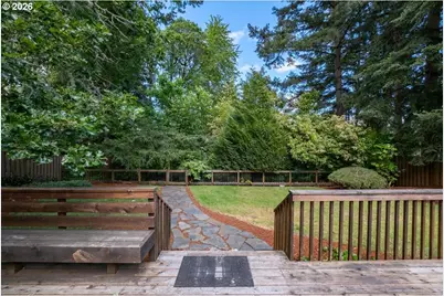 675 Valleywood Dr SE, Salem, OR 97306 - Photo 32