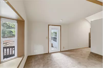 675 Valleywood Dr SE, Salem, OR 97306 - Photo 14