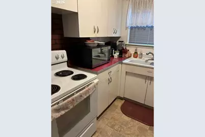 722 SW 28th St, Pendleton, OR 97801 - Photo 4